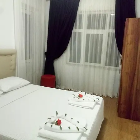 Destina Bar Restaurant *