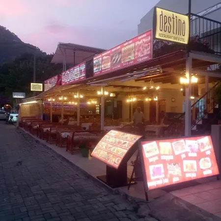 Destina Bar Restaurant 穆拉